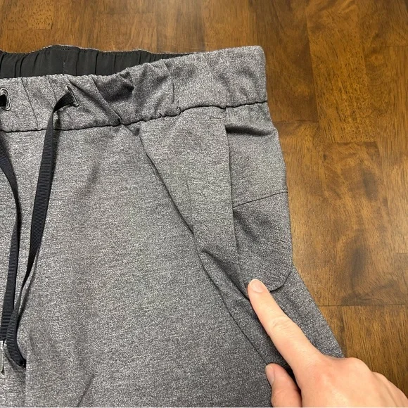 Lululemon On The Fly Pant Full Length 31” Size 8 Heathered Black - Picture 12 of 15